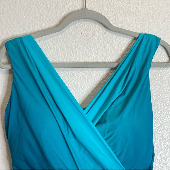 Lands end One Piece SlenderSuit V-Neck Tummy Control Skirted Swimsuit 14DD - Picture 5 of 10